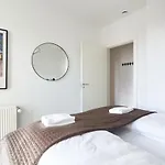Stylish 2Br W Private Balcony In Cph City Centre